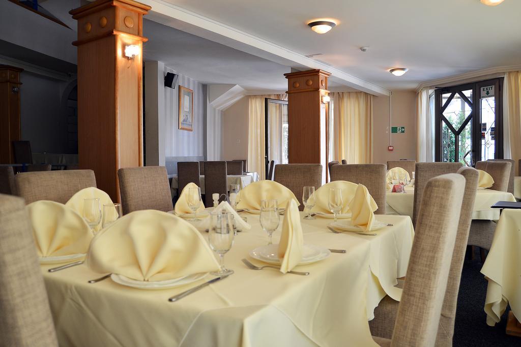 Hotel Golf Kruševac Exterior foto